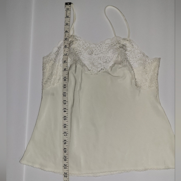Vintage Wacoal Y2K Elegant Ivory Lace Trim Dainty Feminine Dainty Camisole - Picture 3 of 7